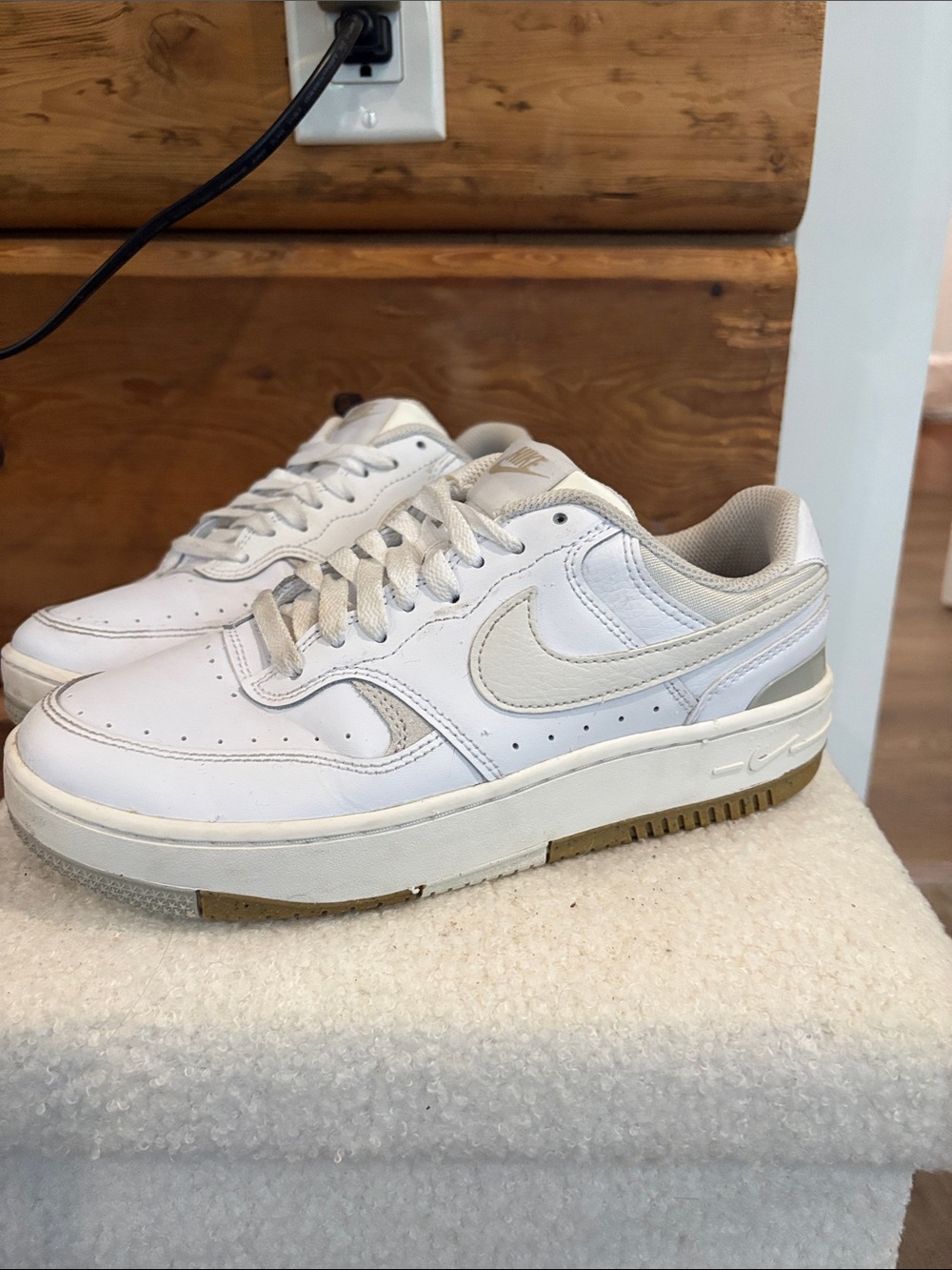 Nike Women’s White and Tan Low-Top Sneakers